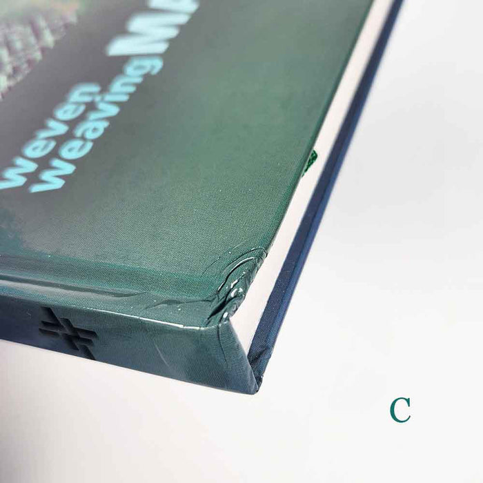 Weaving Max8 – slightly imperfect copies (minor edge or corner damage)