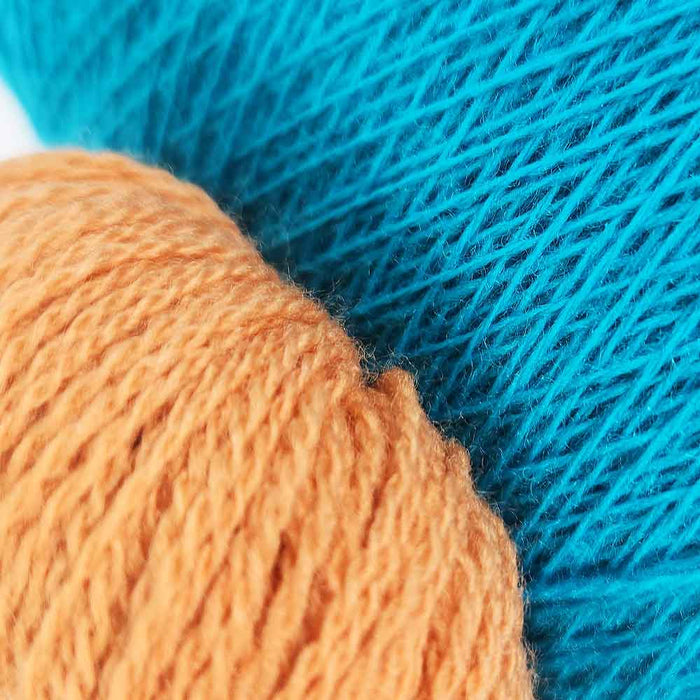 Annabelle scarf weaving kit yarn colors in turquoise and citrouille