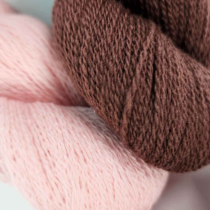 Annabelle scarf weaving kit yarn colors in zibeine and rose