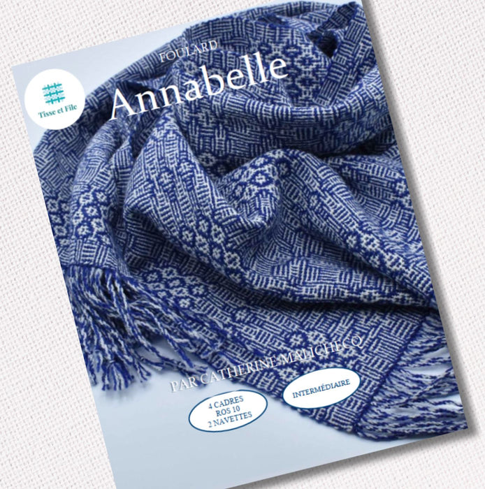 Annabelle Shadow Weave scarf weaving pattern cover in French by Tisse et File