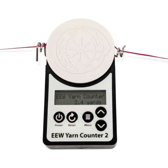 EEW Yarn Counter 2 measuring yarn length during use