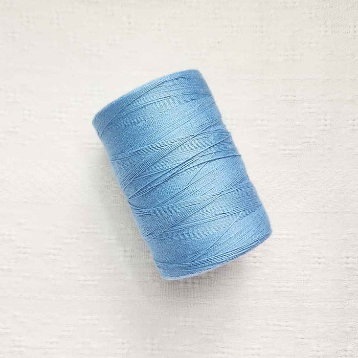Bleu cobalt 4/8 cotton weaving yarn cone by Maurice Brassard