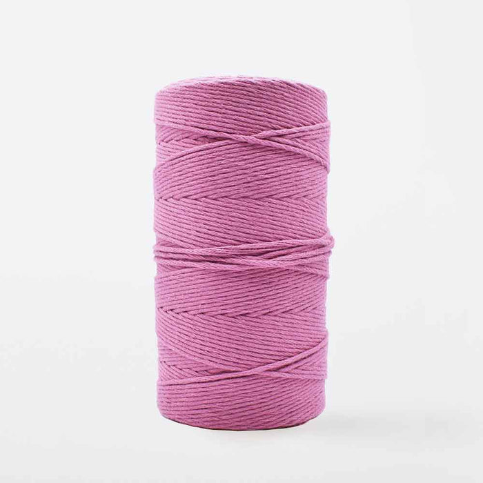Maurice Brassard 16/8 cotton yarn. Ideal for macramé, rugs and thick decorative textiles. Strong and highly textured. Available at Tisse et File.