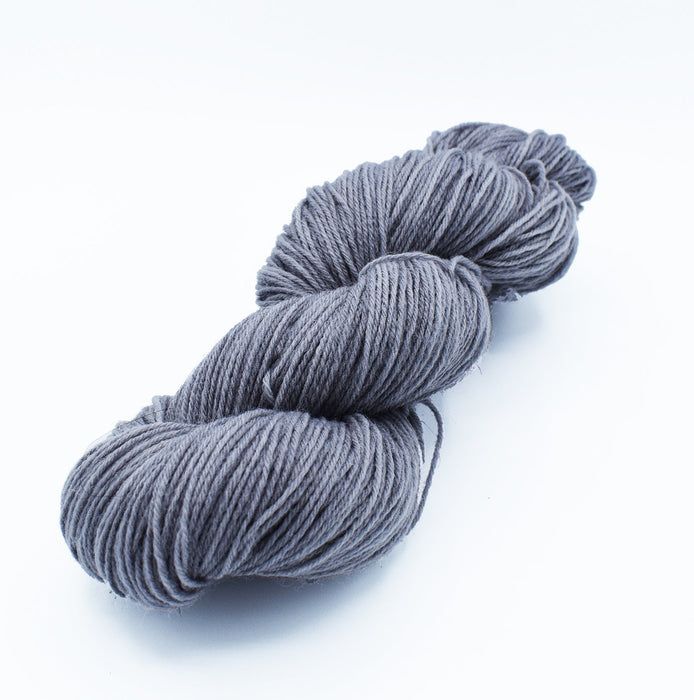 Highland wool 4 ply - 100g